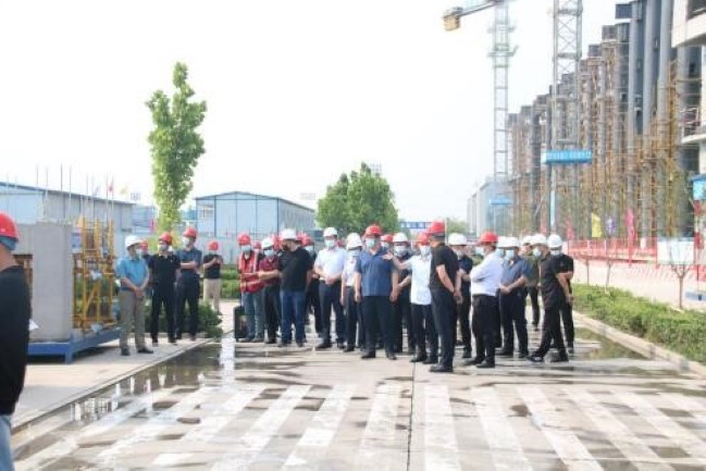 1681352914459051445.jpg 2.jpg