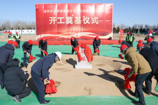 1739148592726052009.jpg c43601bfaqf4072279564c36b47cf724.jpg